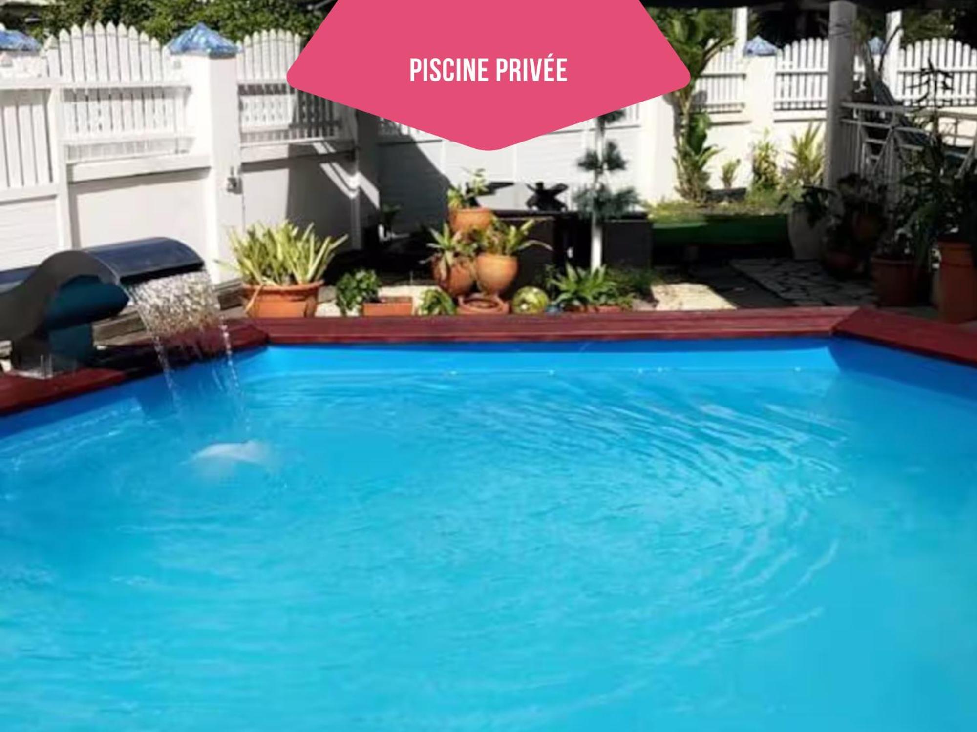 Le Sable Bleu - Evasion Tropicale A Sainte-Anne - Plage 5Min - Piscine - Parking - Logement Climatise - Vue Sur Les Palmiers - Parfait Pour Sejours En Famille Ou Entre Amis Ngoại thất bức ảnh